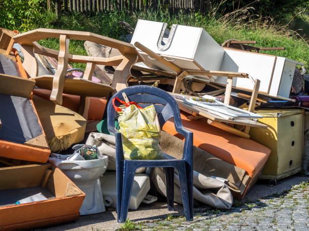 Best Estate Cleanout Services  in Mcewen, TN