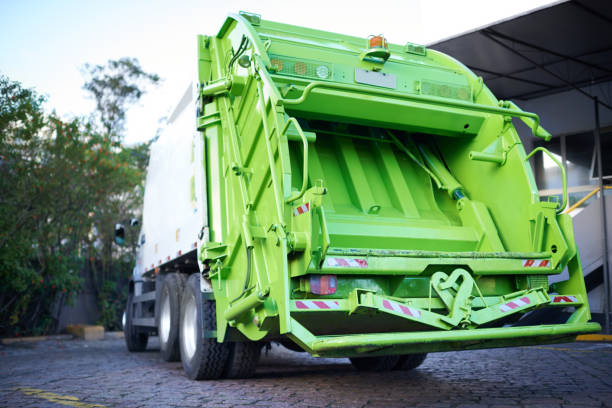 Best Estate Cleanout Services  in Mcewen, TN